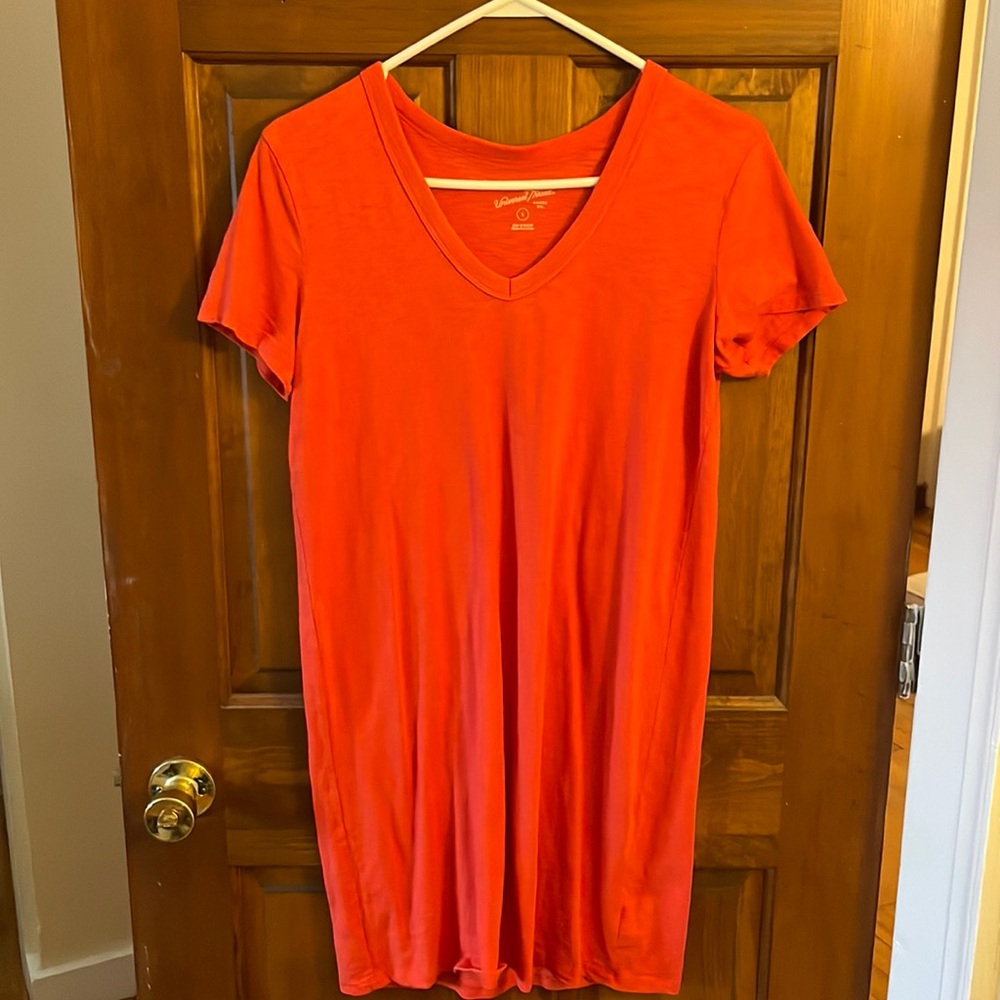 Orange/red v neck t shirt dress